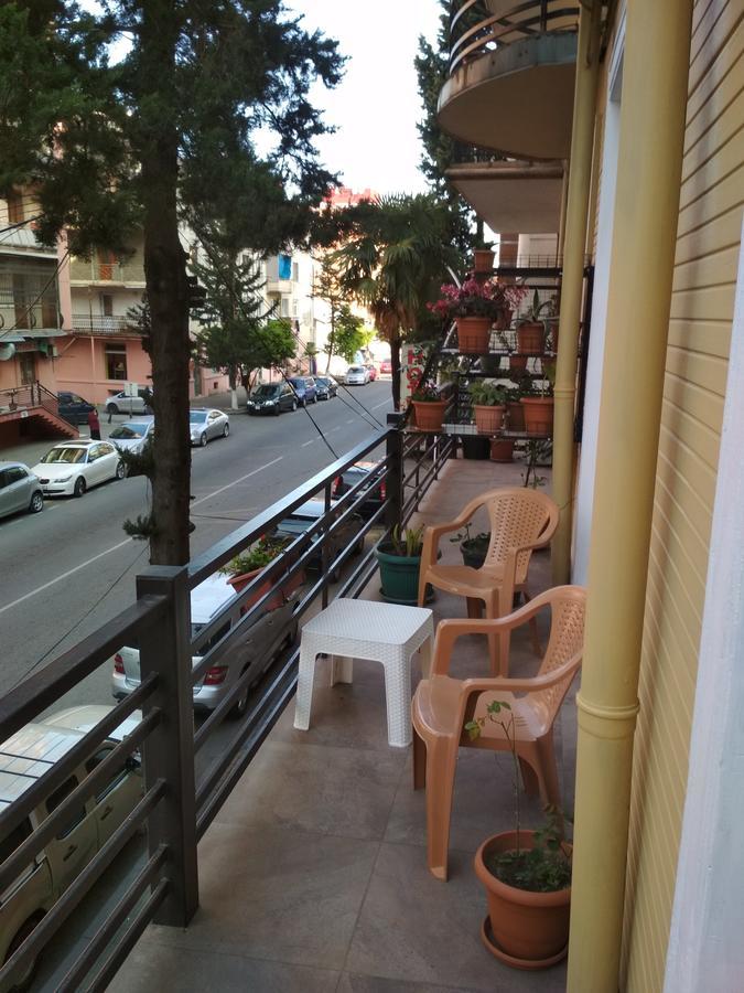 Guesthouse Melikishvili 57 Batumi Bagian luar foto